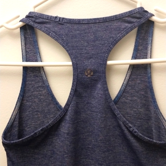 Lululemon atlethic top tank for women sz small in violet - Picture 5 of 5